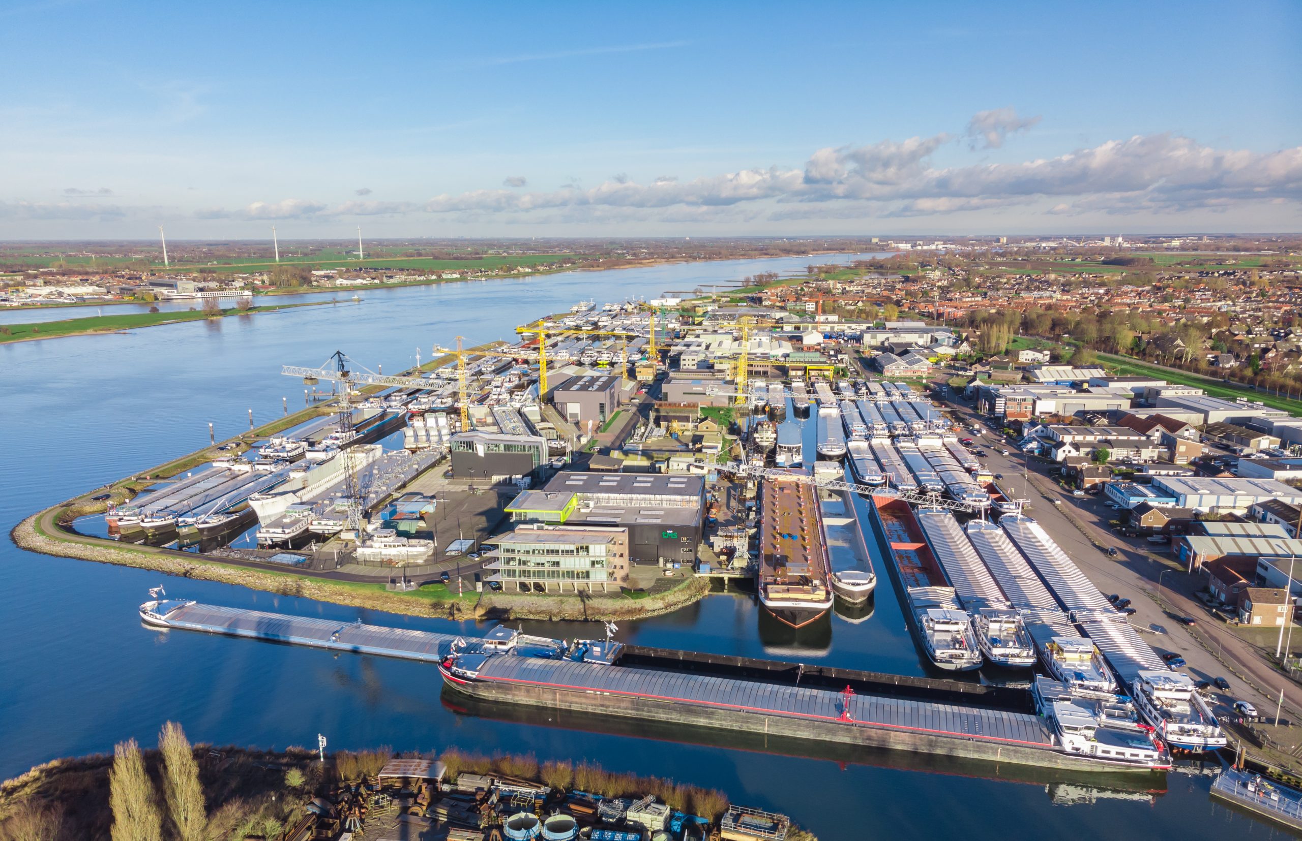 Overzicht haven Werkendam